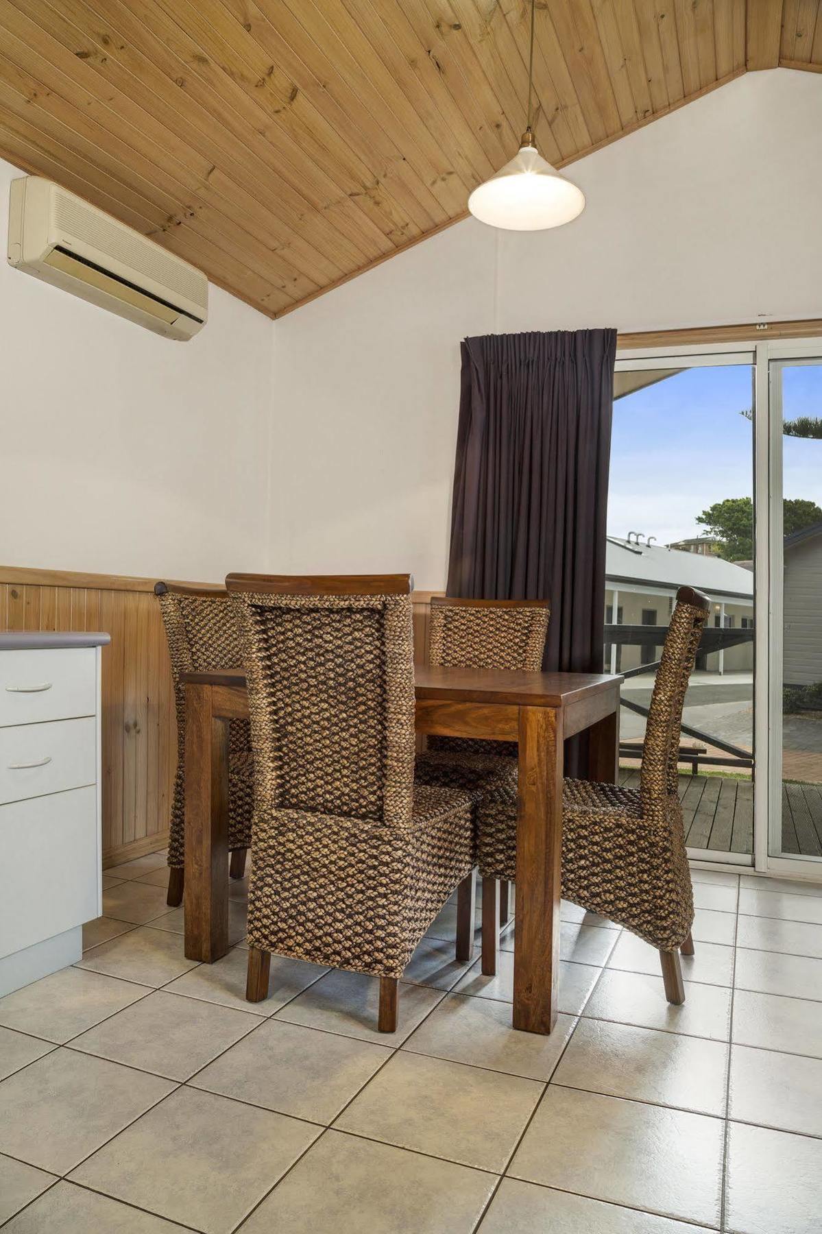 Kendalls Beach Holiday Park カイアマ エクステリア 写真